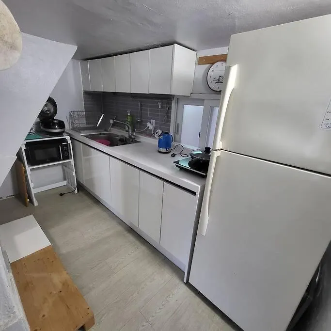 Jun House - Foreign Only Busan South Korea
