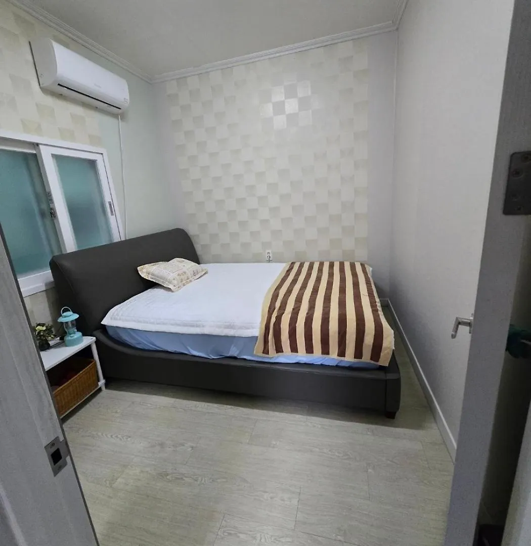 Jun House - Foreign Only Busan Villa